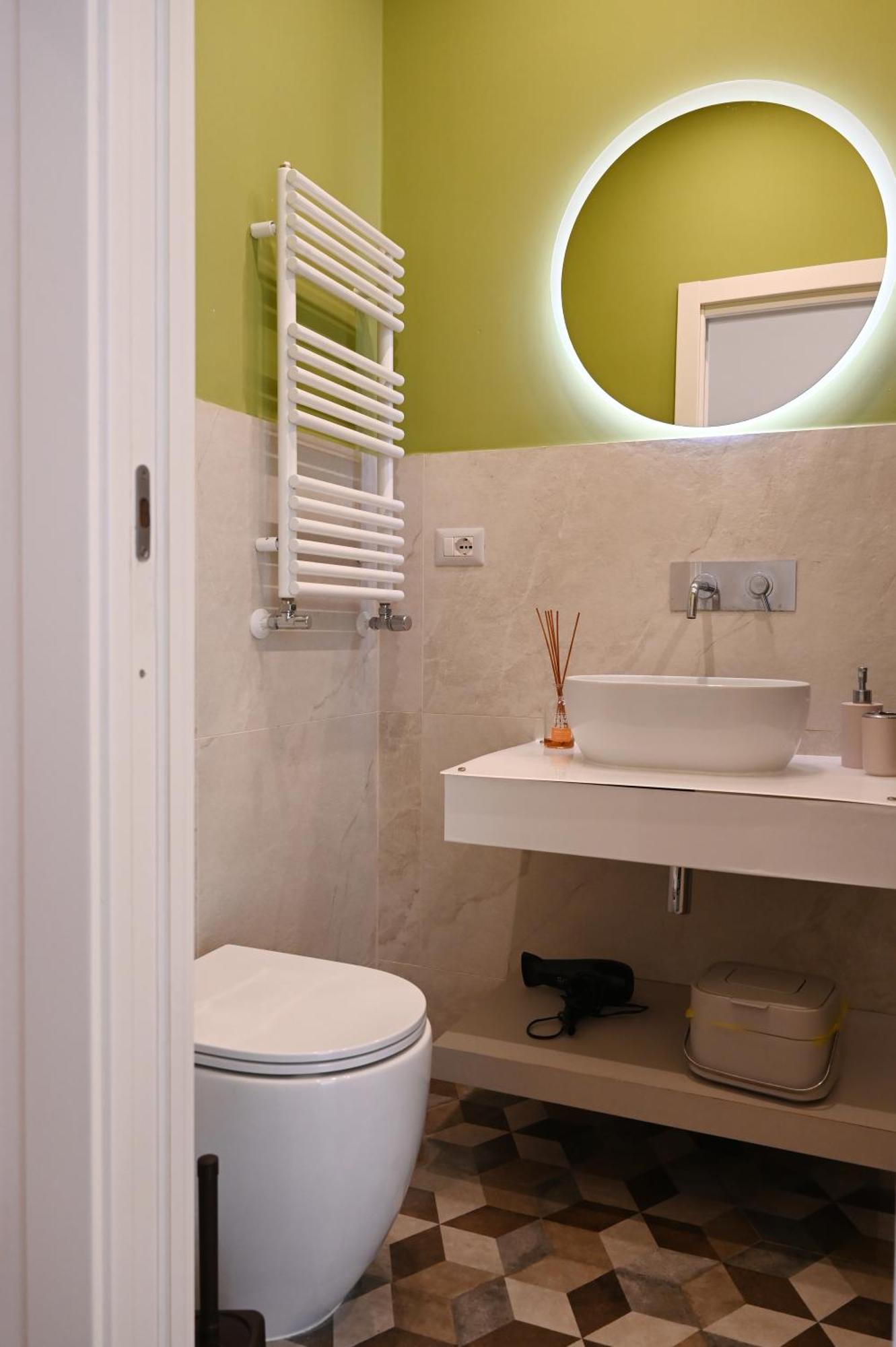 Qhouse Apartment Napoli Bagian luar foto